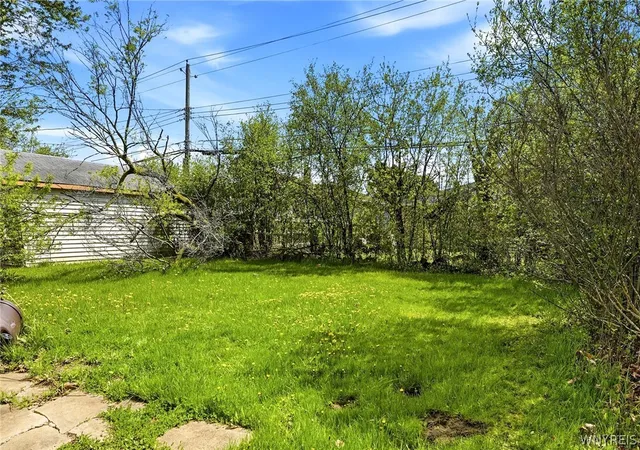 Homes for sale in Amherst, NY | 157 Margaret Rd, Amherst, NY 14226 | MLS# B1680599