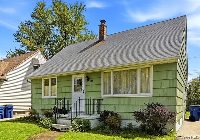 Homes for sale in Amherst, NY | 157 Margaret Rd, Amherst, NY 14226 | MLS# B1680599