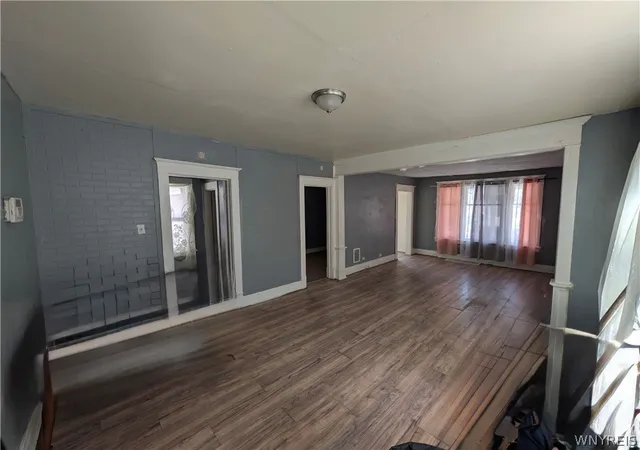 Homes for sale in Buffalo, NY | 62 Stevens Ave, Buffalo, NY 14215 | MLS# B1679370