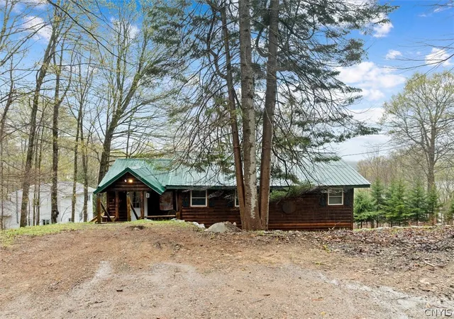 Homes for sale in Webb, NY | 165 Seneca Rd, Webb, NY 13420 | MLS# S1679790