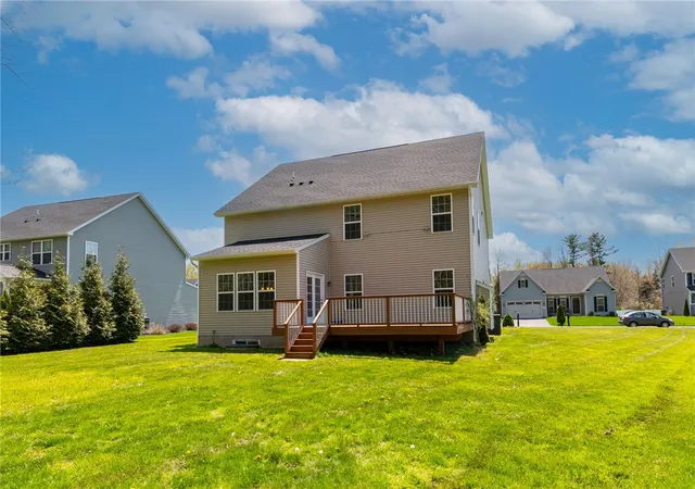 4th image of 708 Hillspring, Webster, NY 14580 | MLS# R1677141