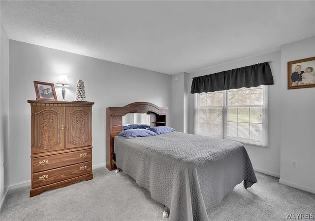 5th image of 78 Olde Stone Ln, Lancaster, NY 14086 | MLS# B1680088