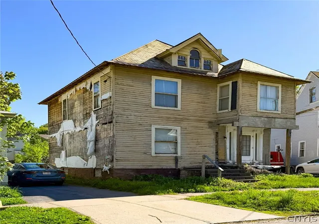 Homes for sale in Utica, NY | 28 Noyes St, Utica, NY 13502 | MLS# S1680845