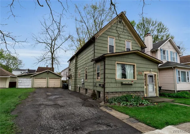 1st image of 279 Niagara St, Tonawanda, NY 14150 | MLS# B1680725