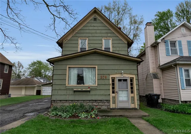 3rd image of 279 Niagara St, Tonawanda, NY 14150 | MLS# B1680725