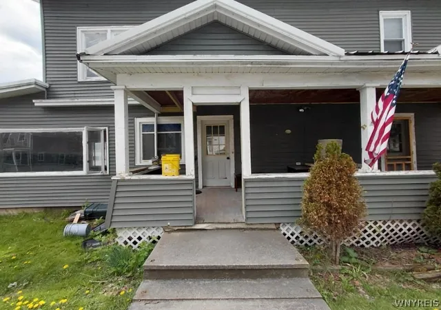Homes for sale in Mentz, NY | 26 Rochester St, Mentz, NY 13140 | MLS# B1680387