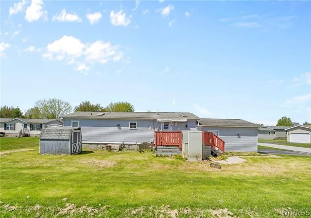 Homes for sale in Newfane, NY | 6266 Bayview Station, Newfane, NY 14108 | MLS# B1680579