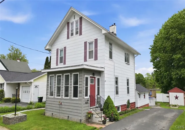 1st image of 406 Lansing St, Herkimer, NY 13350 | MLS# S1680918