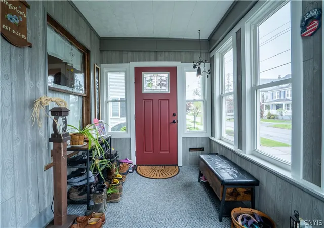 3rd image of 406 Lansing St, Herkimer, NY 13350 | MLS# S1680918