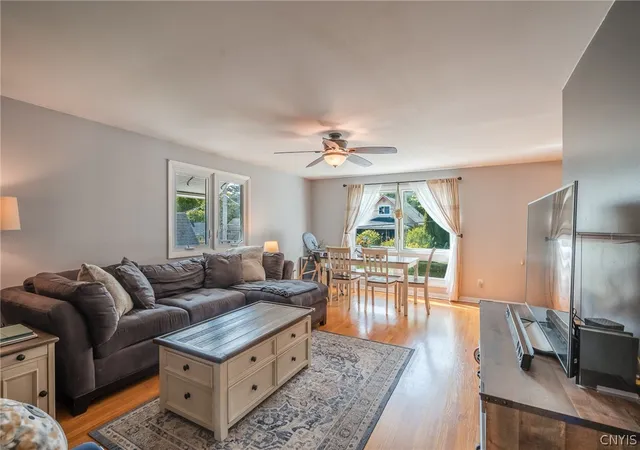 4th image of 122 Atkinson Ave, Syracuse, NY 13207 | MLS# S1679902