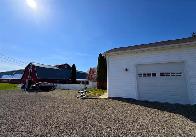 5th image of 7441 Vermont Hill Rd, Holland, NY 14080 | MLS# R1680960