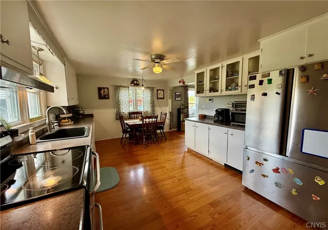 Homes for sale in Oneida, NY | 1223 Mt Hope Ave, Oneida, NY 13421 | MLS# S1678804