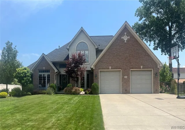 1st image of 4059 Foxwood Ln, Buffalo, NY 14221 | MLS# B1680945