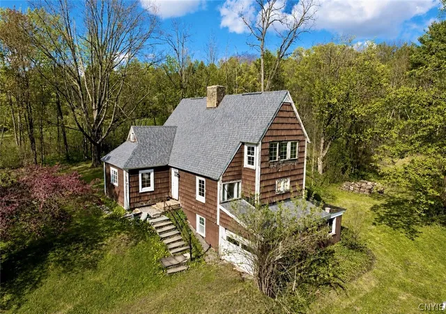 Homes for sale in Cazenovia, NY | 4980 Temperance Hill Rd, Cazenovia, NY 13035 | MLS# S1675069