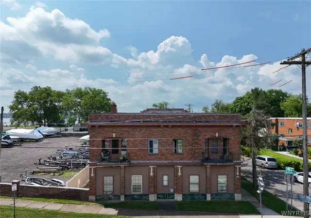 2nd image of 6801 Buffalo Ave, Niagara Falls, NY 14304 | MLS# B1679845