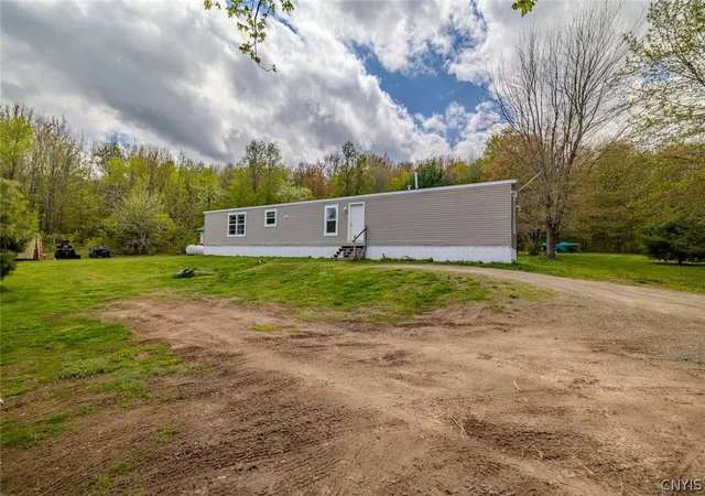 Photo 5 of Sale Pending at 1557 County Route 7, Oswego, NY 13126 | MLS# S1680031 | Listing updated on 2026-07-30