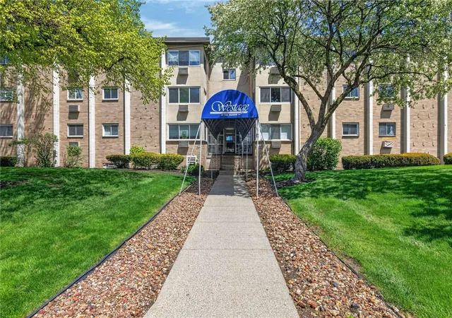 1st image of 905 Westage At The, Rochester, NY 14617 | MLS# R1679921