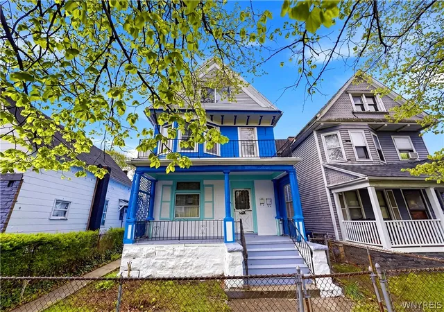 2nd image of 375 Glenwood Ave, Buffalo, NY 14208 | MLS# B1680474