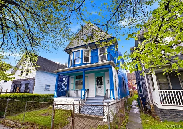 Listing Photo 3 - Condo for sale in building located at 375 Glenwood Ave, Buffalo, NY 14208