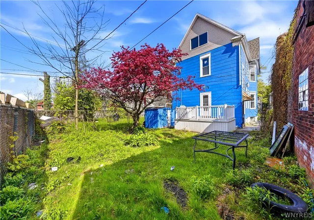 49th image of 375 Glenwood Ave, Buffalo, NY 14208 | MLS# B1680474