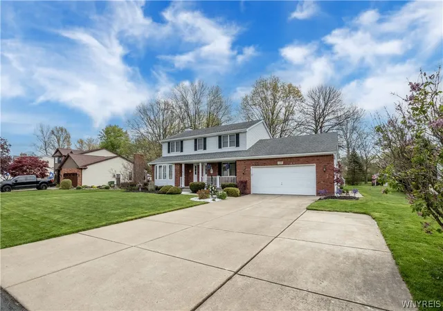 3rd image of 7295 Norman Rd, North Tonawanda, NY 14120 | MLS# B1677258