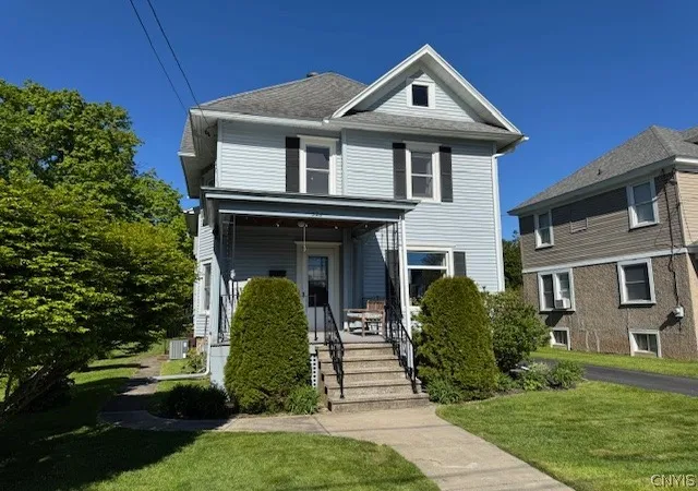 Homes for sale in Oneida, NY | 526 Broadway, Oneida, NY 13421 | MLS# S1677655