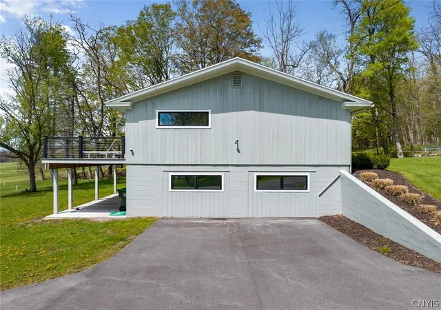 4th image of 2089 Spring St, Hamilton, NY 13346 | MLS# S1680361