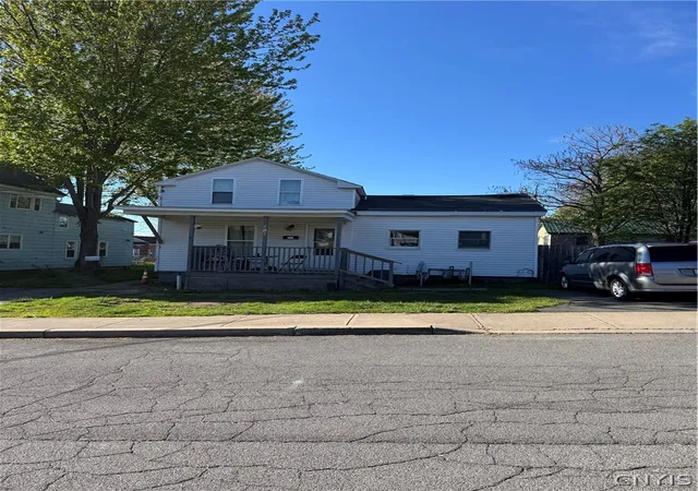 Homes for sale in Fulton, NY | 219 Utica St, Fulton, NY 13069 | MLS# S1680921