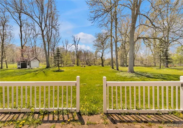 Homes for sale in Amherst, NY | 2204 N Forest Rd, Amherst, NY 14221 | MLS# B1675720