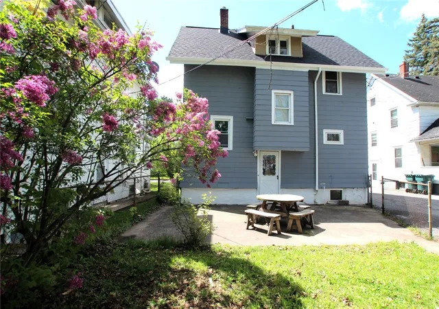 Homes for sale in Rochester, NY | 692 Chili Ave, Rochester, NY 14611 | MLS# R1681161