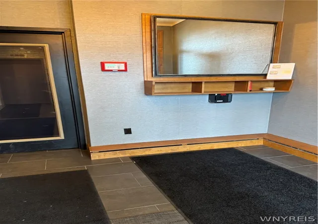 Homes for sale in Buffalo, NY | 125 Edward St #4D, Buffalo, NY 14201 | MLS# B1680565