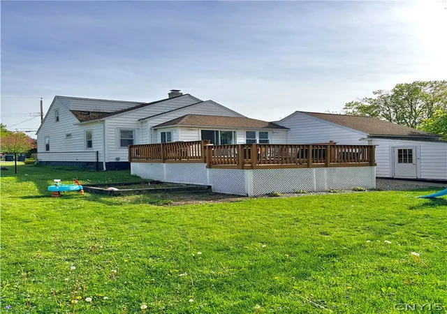Homes for sale in Owasco, NY | 35 Vanduyne Ave, Owasco, NY 13021 | MLS# S1681293