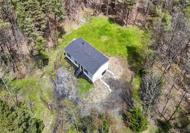 Homes for sale in Ellicottville, NY | 7784 Irish Hill Rd, Ellicottville, NY 14171 | MLS# B1680625