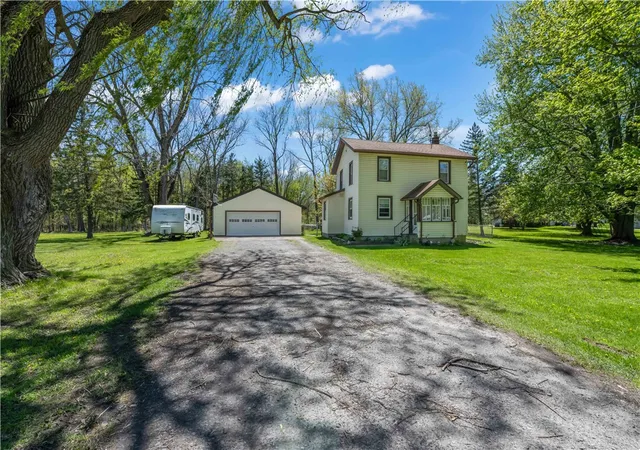 Homes for sale in Barre, NY | 14404 Lime Kiln Rd, Barre, NY 14411 | MLS# R1677840