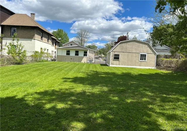 Homes for sale in Syracuse, NY | 1509 1st North St, Syracuse, NY 13208 | MLS# S1680405