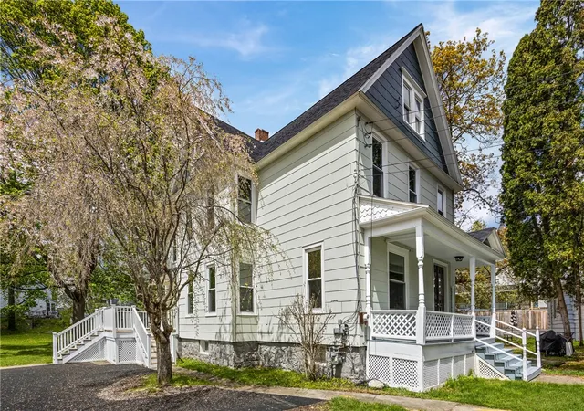 Homes for sale in Geneva City, NY | 160 N Main St, Geneva City, NY 14456 | MLS# R1681103