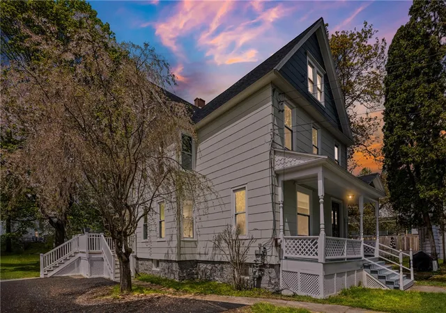 Homes for sale in Geneva City, NY | 160 N Main St, Geneva City, NY 14456 | MLS# R1681103