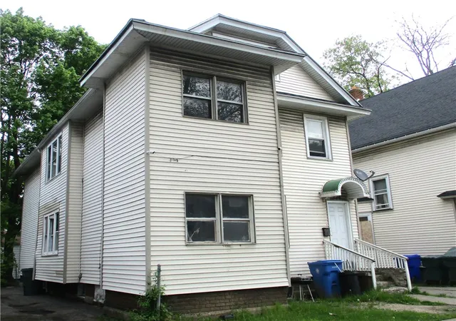 Homes for sale in Rochester, NY | 274 Avenue D, Rochester, NY 14621 | MLS# R1680754