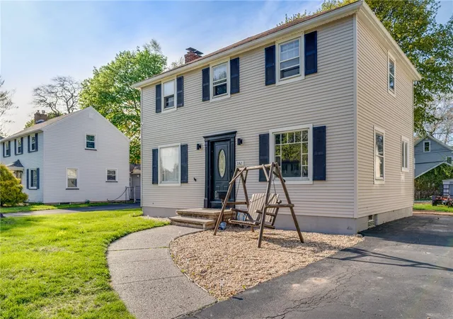 1st image of 282 Brandon Rd, Irondequoit, NY 14622 | MLS# R1679983
