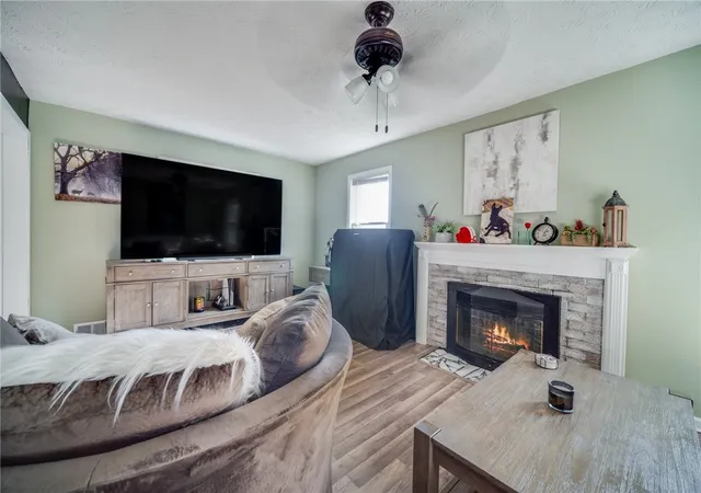 5th image of 282 Brandon Rd, Irondequoit, NY 14622 | MLS# R1679983