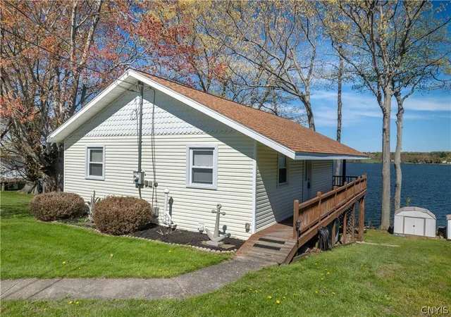 Homes for sale in Sterling, NY | 14932 N Hadcock Dr, Sterling, NY 13156 | MLS# S1681089