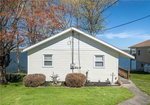 Homes for sale in Sterling, NY | 14932 N Hadcock Dr, Sterling, NY 13156 | MLS# S1681089