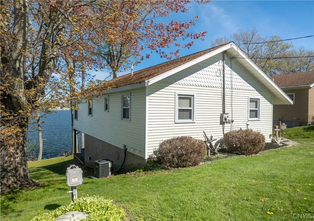 Homes for sale in Sterling, NY | 14932 N Hadcock Dr, Sterling, NY 13156 | MLS# S1681089