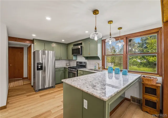 3rd image of 6164 Ward Rd, Orchard Park, NY 14127 | MLS# B1681109