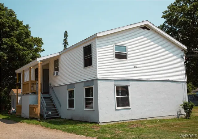 3rd image of 39 Clinton Ave, Pomfret, NY 14063 | MLS# B1681442