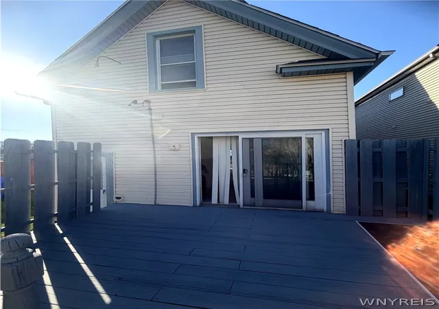 Homes for sale in West Seneca, NY | 91 Wildwood Pl, West Seneca, NY 14210 | MLS# B1681426