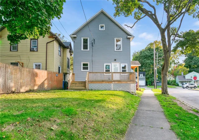3rd image of 994 Atlantic Ave, Rochester, NY 14609 | MLS# R1681487