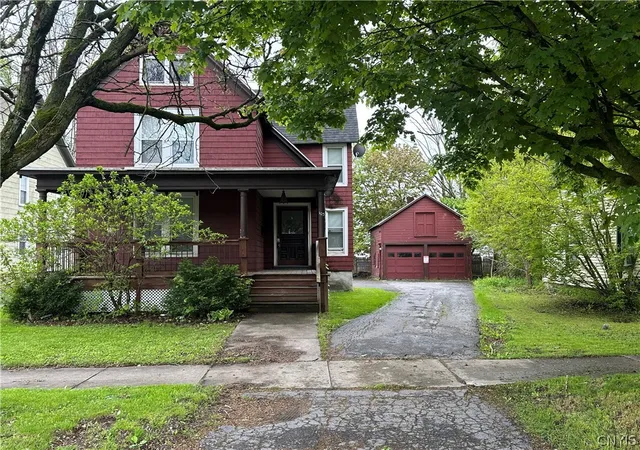 Homes for sale in Whitestown, NY | 103 Whitesboro St, Whitestown, NY 13495 | MLS# S1681580
