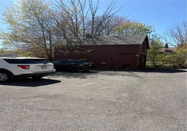 Homes for sale in Whitestown, NY | 103 Whitesboro St, Whitestown, NY 13495 | MLS# S1681580