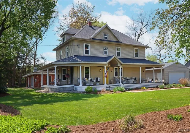 Homes for sale in De Witt, NY | 1 Sparrow Ln, De Witt, NY 13066 | MLS# S1680484